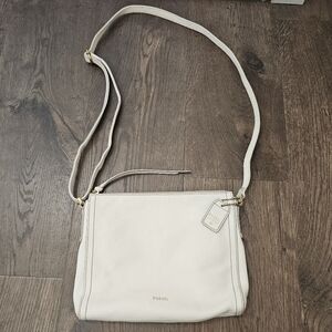 Fossil Emma Crossbody Coconut Color (Ivory) Adjustable Strap Handbag Leather Bag